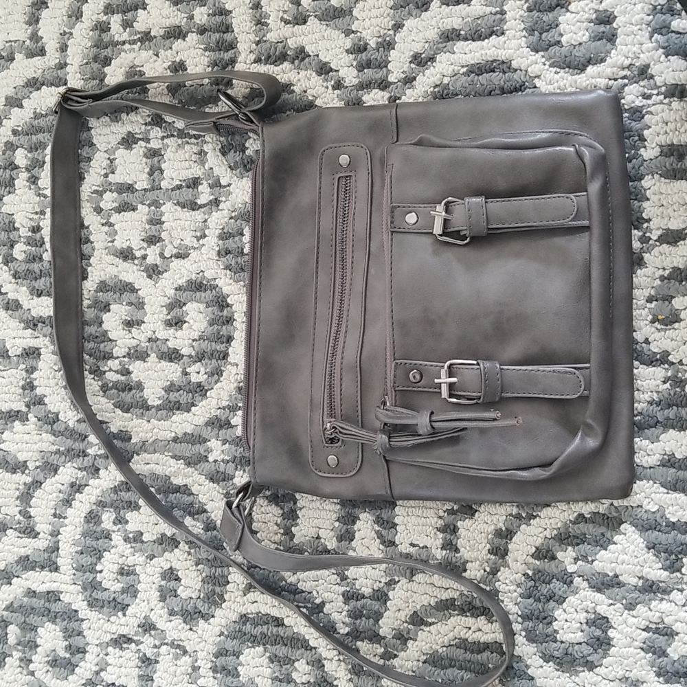 Ardene Cross Body Purse ❤Metallic Grey ❤